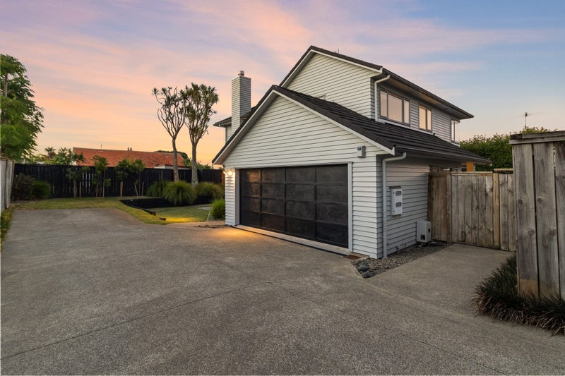 34 Wainui Avenue, Point Chevalier, Auckland - Carousel 19