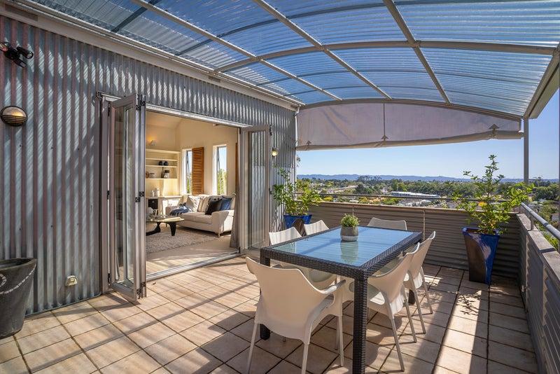 5 Herringson Avenue, Grey Lynn, Auckland - Carousel 1