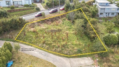 14 Junction Road, Ravensbourne, Dunedin - Carousel 1