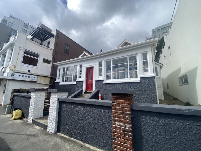 230 Oriental Parade, Oriental Bay, Wellington - Carousel 18
