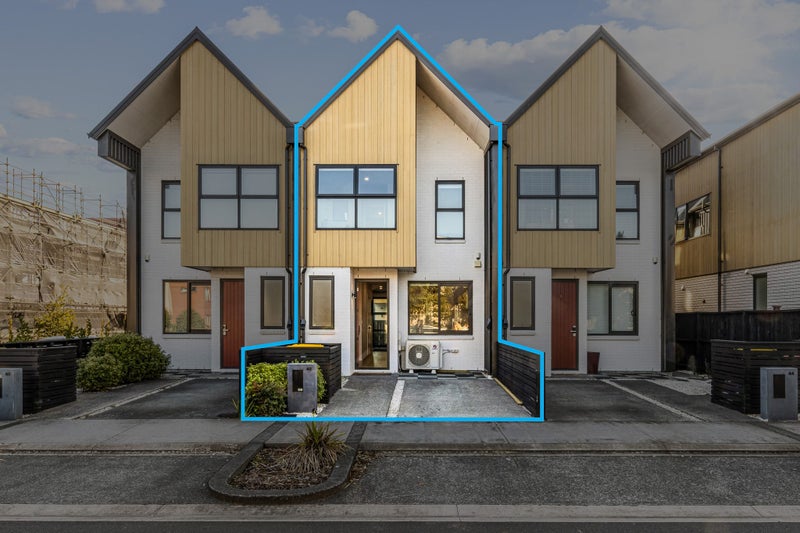 42 Glidepath Road, Hobsonville, Auckland - Carousel 1