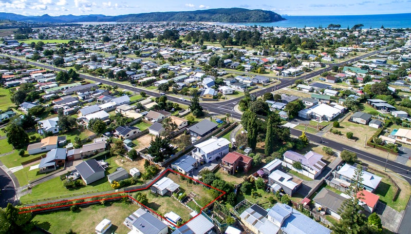 121 Avalon Place, Whangamata - Carousel 2