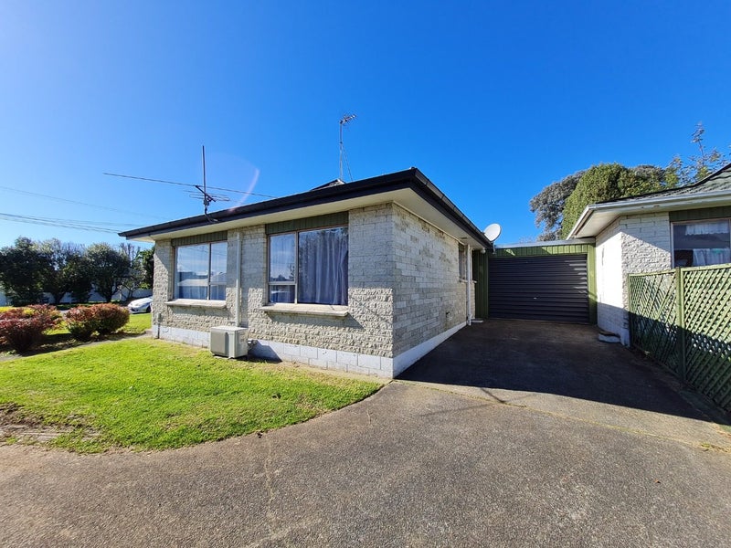 1/2 Waterloo Road, Milford, Auckland - Carousel 9