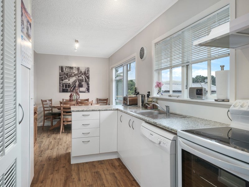 419 Warspite Avenue, Ascot Park, Porirua - Carousel 2