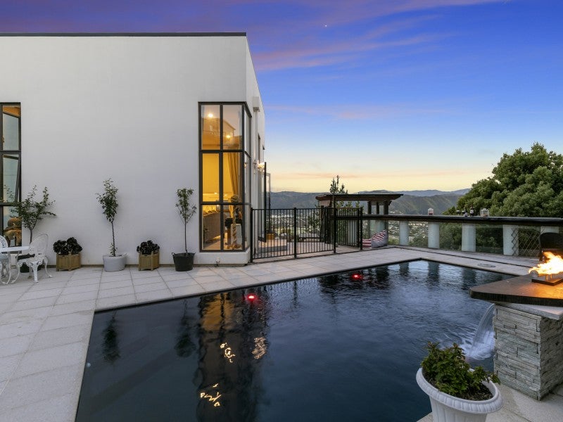 23 Meadowbank Drive, Belmont, Lower Hutt - Carousel 2