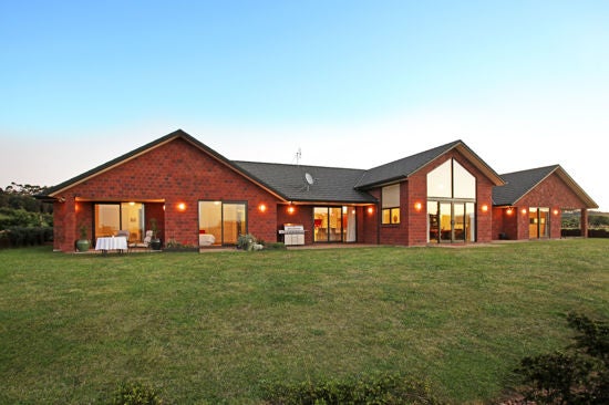 480 Creightons Road, Papakura - Carousel 1