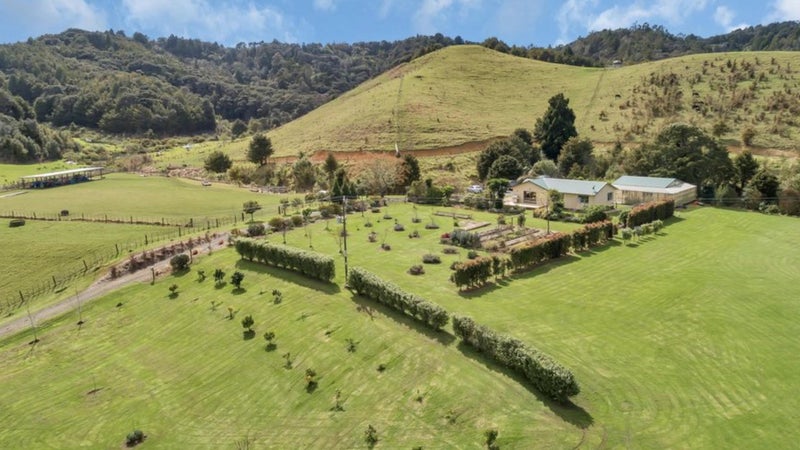 3838 Russell Road, Hikurangi - Carousel 1