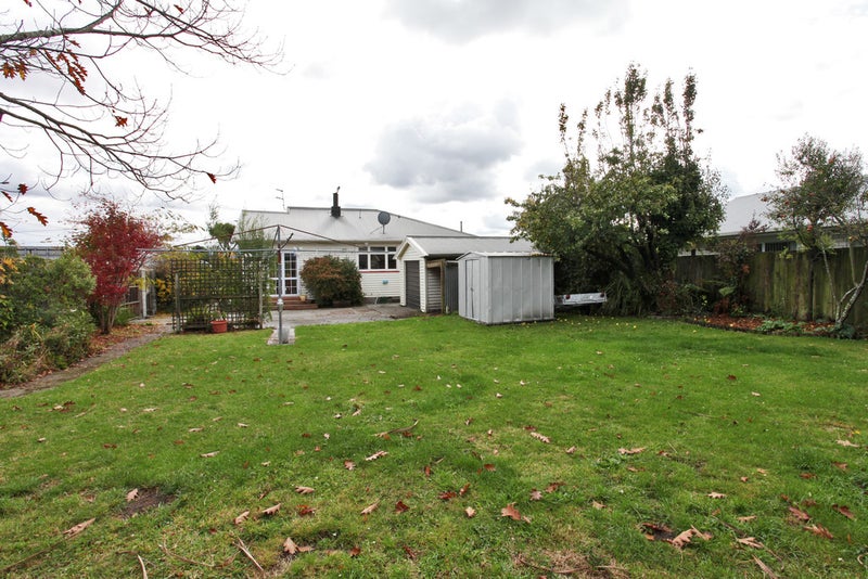 20 Gamblins Road, Saint Martins, Christchurch - Carousel 12