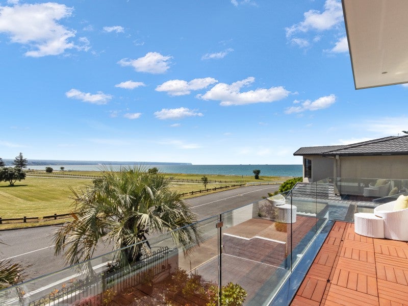 1 Fenwick Street, Westshore, Napier - Carousel 2