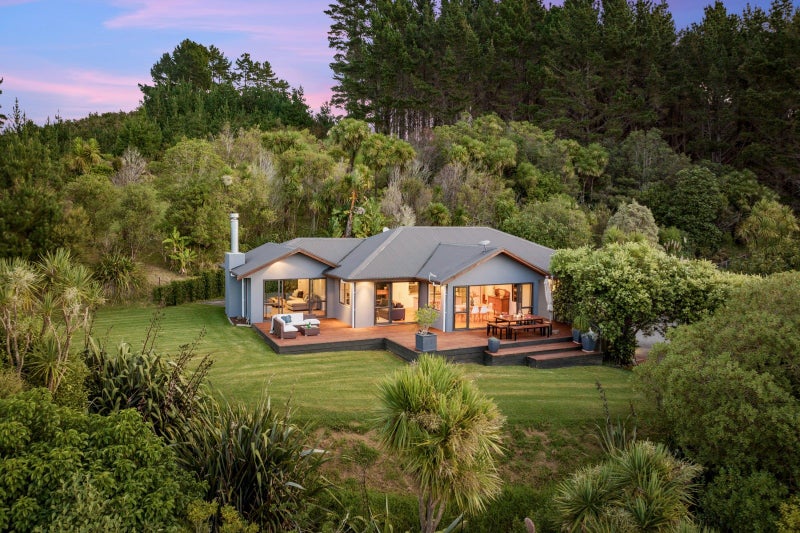 23 Edgerley Road, Kaipara Flats, Warkworth - Carousel 1