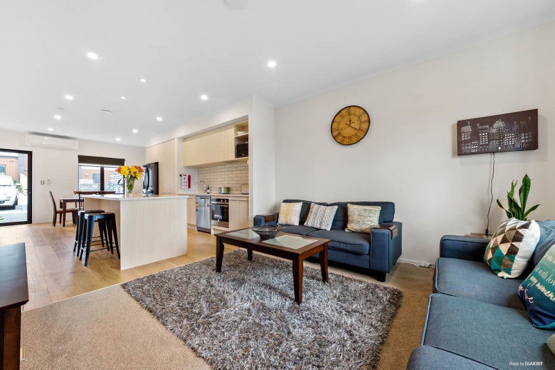 32 Mahalo Avenue, Wiri, Auckland - Carousel 1