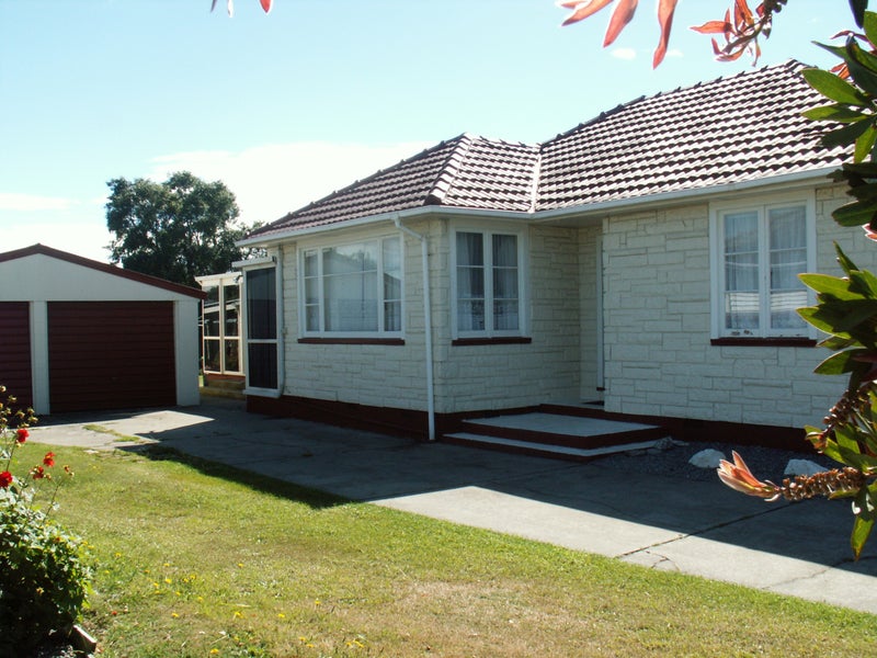 65 Tauiwi Crescent, Hei Hei, Christchurch - Carousel 1