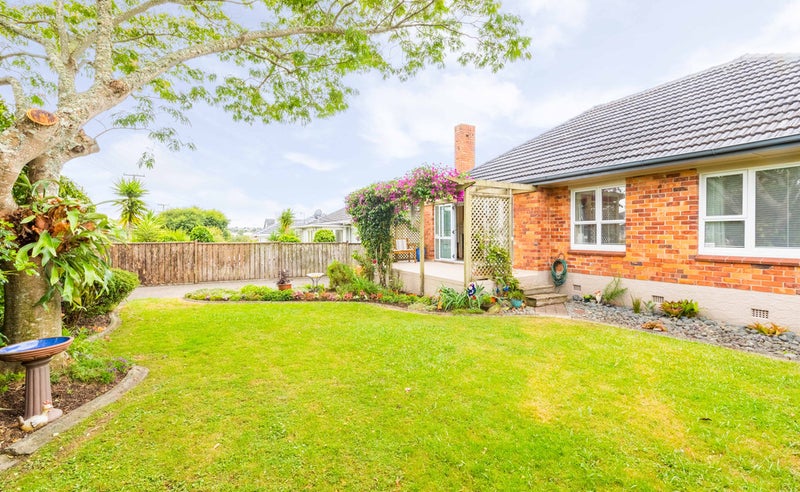 1/458 Blockhouse Bay Road, Blockhouse Bay, Auckland - Carousel 17