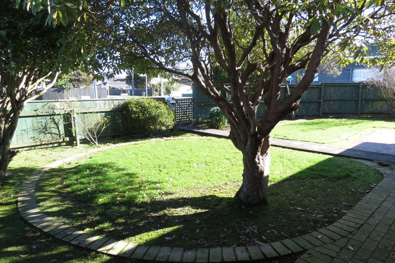 1/1 Cottle Street, Avalon, Lower Hutt - Carousel 2