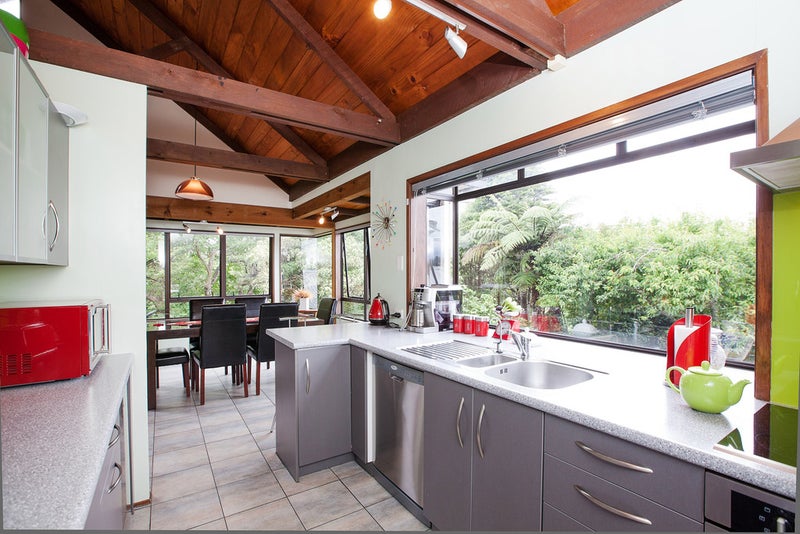 241C Frankley Road, Frankleigh Park, New Plymouth - Carousel 3