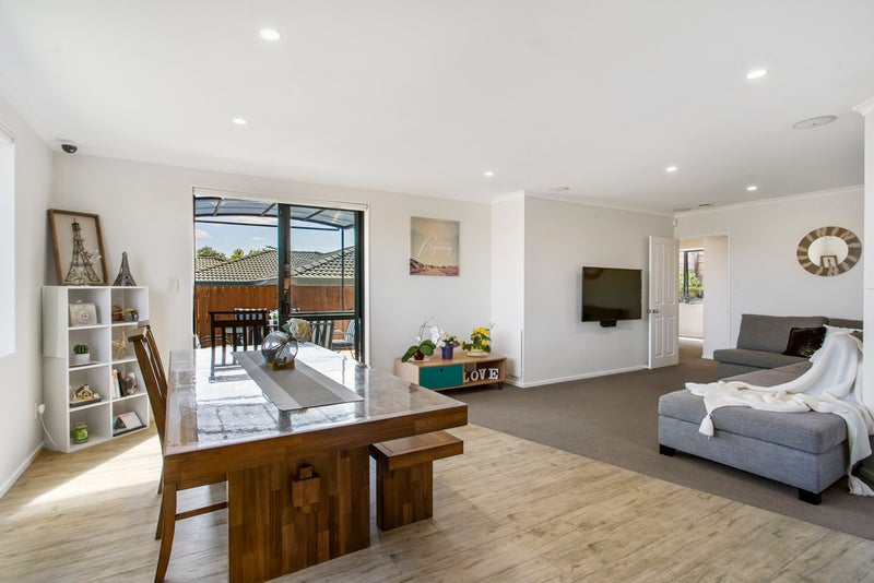 35 Wairere Road, The Gardens, Auckland - Carousel 1