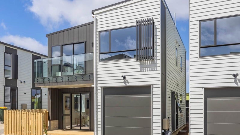 28D Dellwood Avenue, Henderson, Auckland - Carousel 1