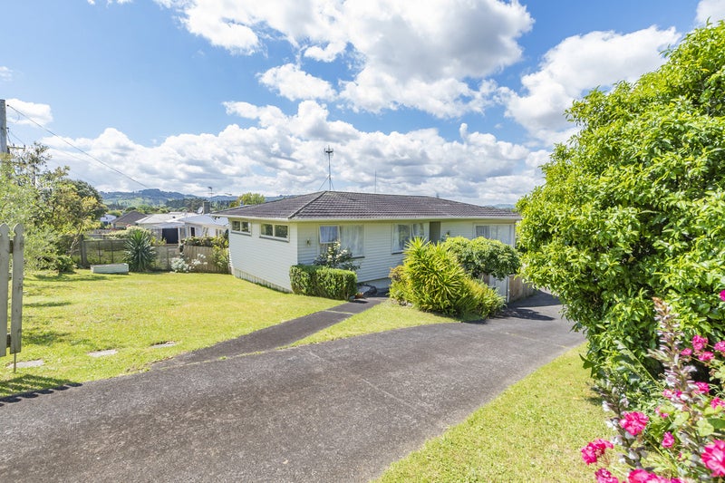 3 Boundary Road, Opaheke, Papakura - Carousel 1
