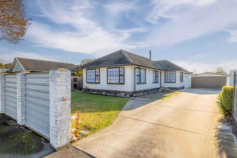 28 Carters Road, Aranui, Christchurch - Carousel 1