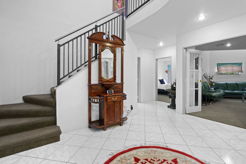 7 Huia Place, Hutt Central, Lower Hutt - Carousel 2