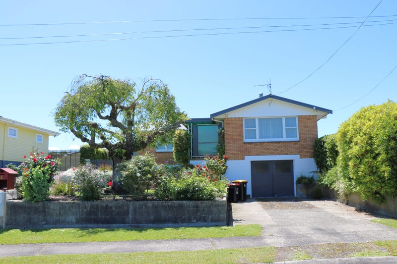 4 Kowhai Place, Putaruru - Carousel 1