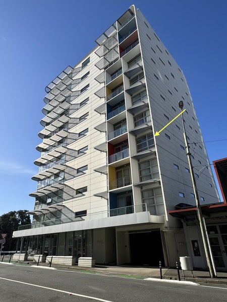 11/184 Molesworth Street, Thorndon, Wellington - Carousel 1