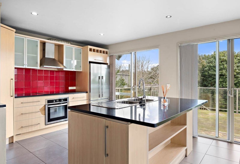 3 Scott Road, Stanmore Bay, Whangaparaoa - Carousel 1