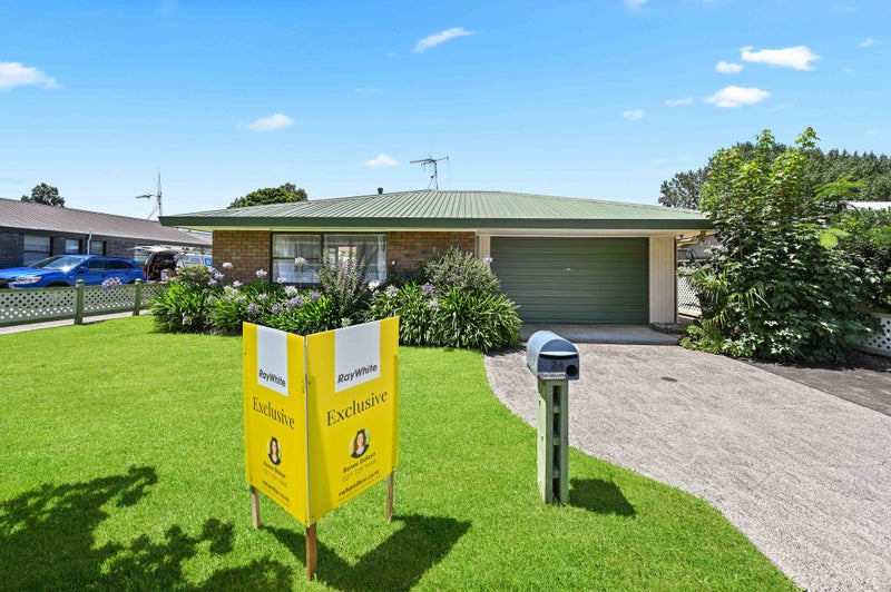 24 Ranui Street, Dinsdale, Hamilton - Carousel 23