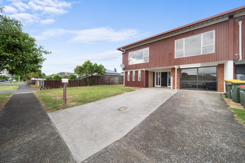 3 Maunu Road, Papatoetoe, Auckland - Carousel 1