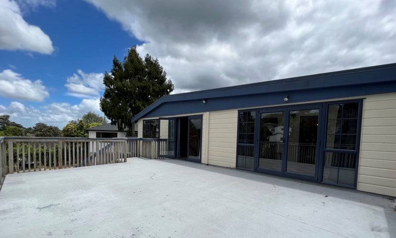 8 Lynn Road, Bayview, Auckland - Carousel 20