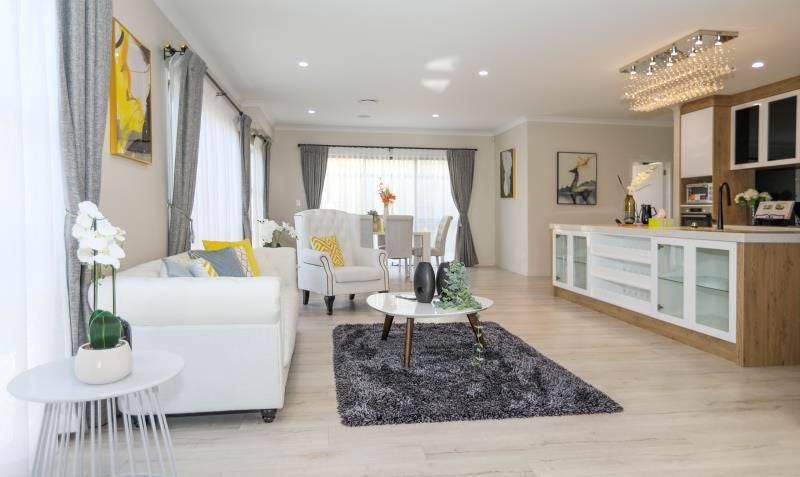 18 Perehia RD, Flat Bush, Auckland - Carousel 1