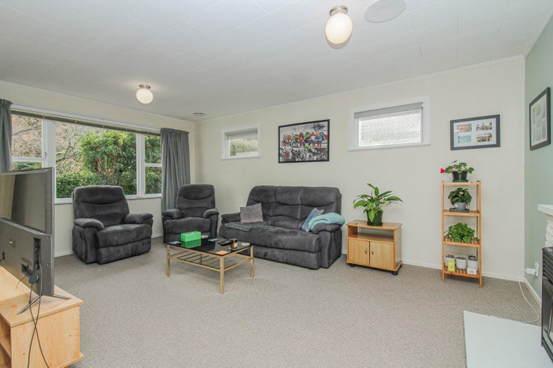 93 South Karori Road, Karori, Wellington - Carousel 2