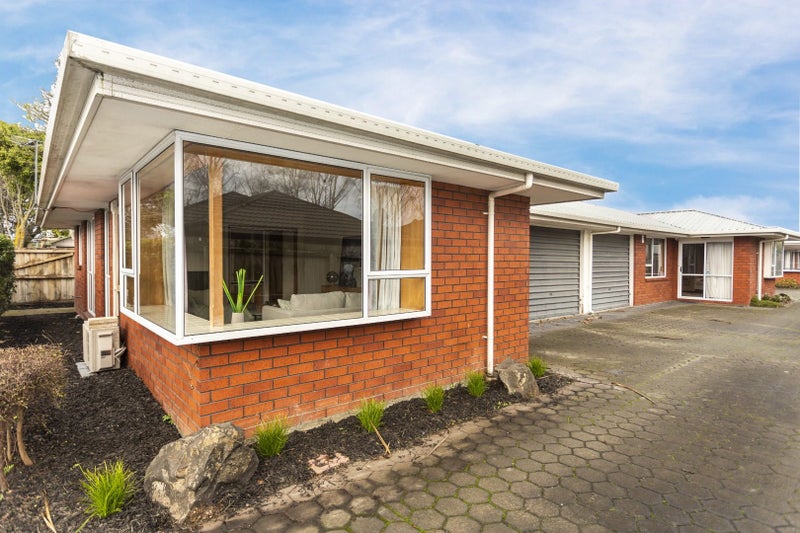 1/97 Mandeville Street, Riccarton, Christchurch - Carousel 1