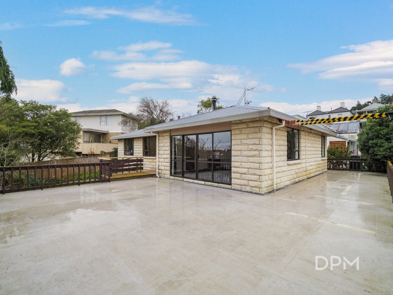 87 Elm Row, Dunedin Central, Dunedin - Carousel 16