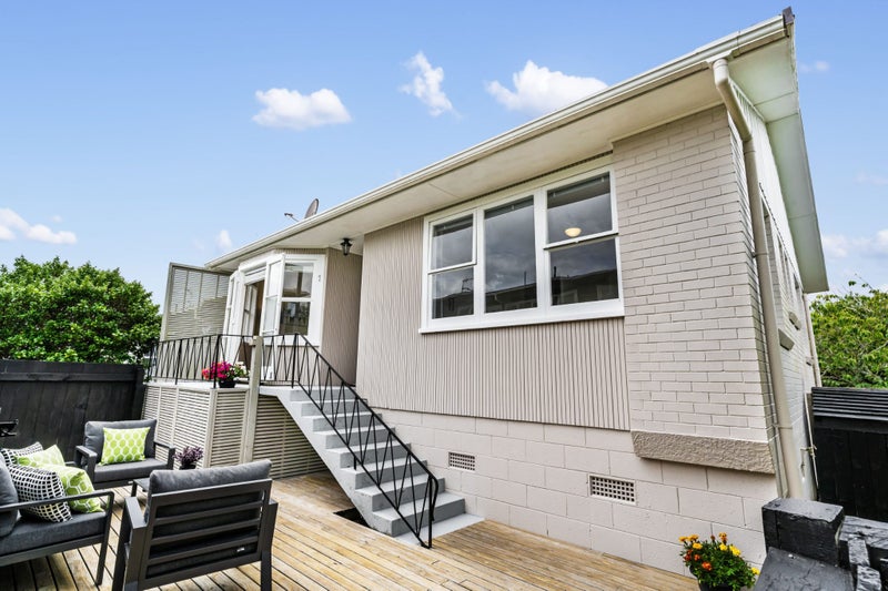 1/38 Whytehead Crescent, Kohimarama, Auckland - Carousel 2