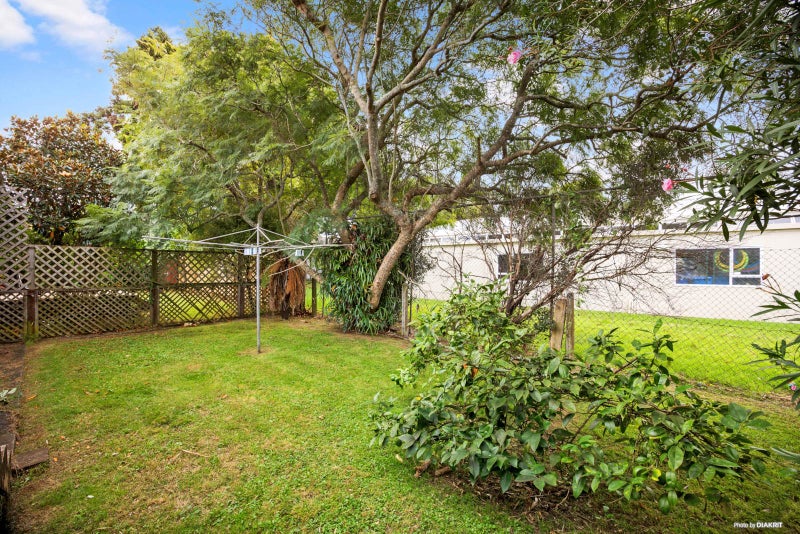 4/72 Kings Road, Panmure, Auckland - Carousel 2