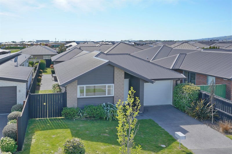 7 Vale Terrace, Wigram, Christchurch - Carousel 1