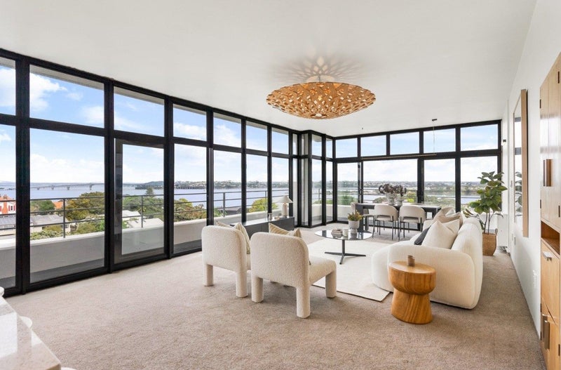 604/45 STANLEY POINT RD, Stanley Point, Auckland - Carousel 1