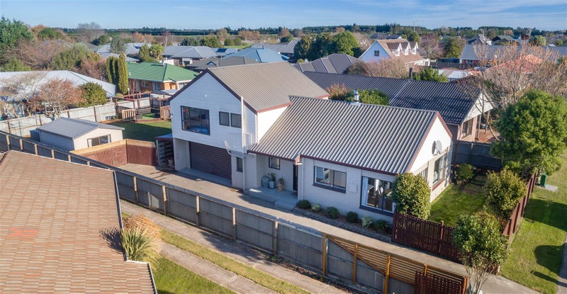 5 Runnymede Drive, Templeton, Christchurch - Carousel 1