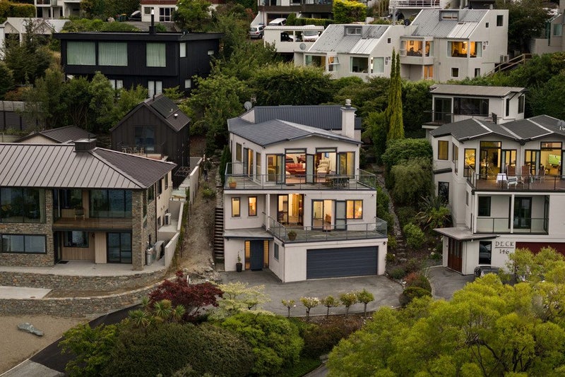 144 Park Street, Queenstown, Queenstown - Carousel 1