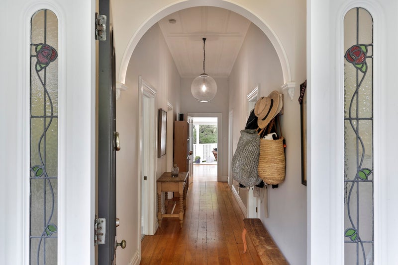 20 West End Road, Herne Bay, Auckland - Carousel 2