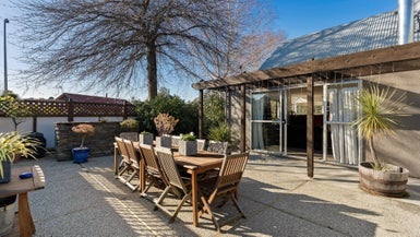 17 Kawarau Place, Frankton, Queenstown - Carousel 1