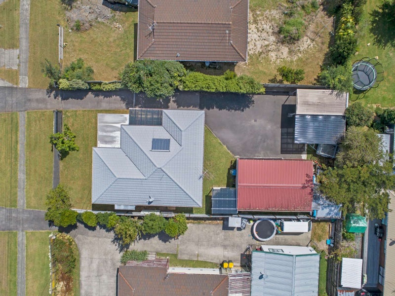 48 Beach Road, Te Atatu Peninsula, Auckland - Carousel 2