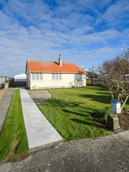 20 Thames Street, Roslyn, Palmerston North - Carousel 20