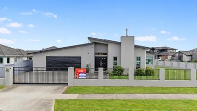 1 Beaufort Place, Flagstaff, Hamilton - Carousel 1