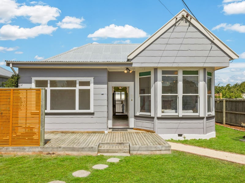 12 Wellington Street, Phillipstown, Christchurch - Carousel 1