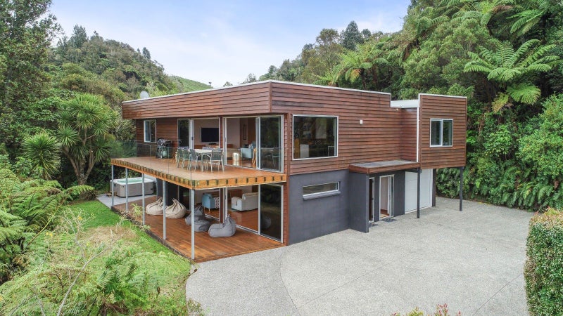 5/586 SPENCER ROAD, TARAWERA, Rotorua - Carousel 1