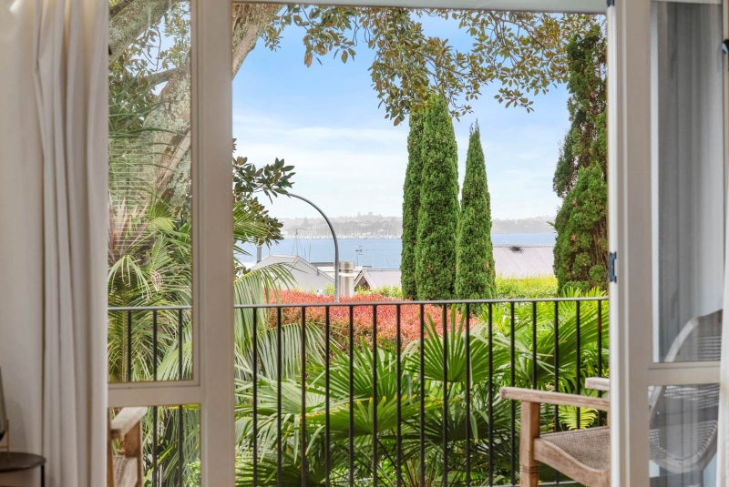 51B Shelly Beach Road, Saint Marys Bay, Auckland - Carousel 2