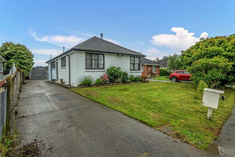 55 Crewe Crescent, Hokowhitu, Palmerston North - Carousel 1