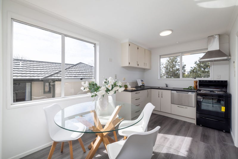 2/72A Cuffs Road, Wainoni, Christchurch - Carousel 2